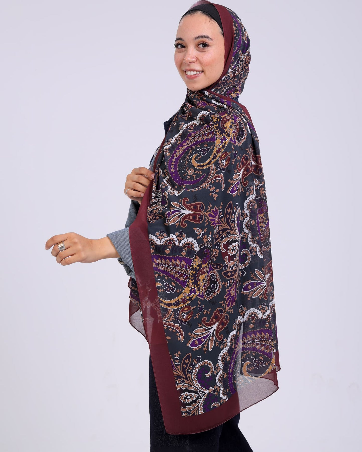 Iridia | Printed Chiffon Scarf
