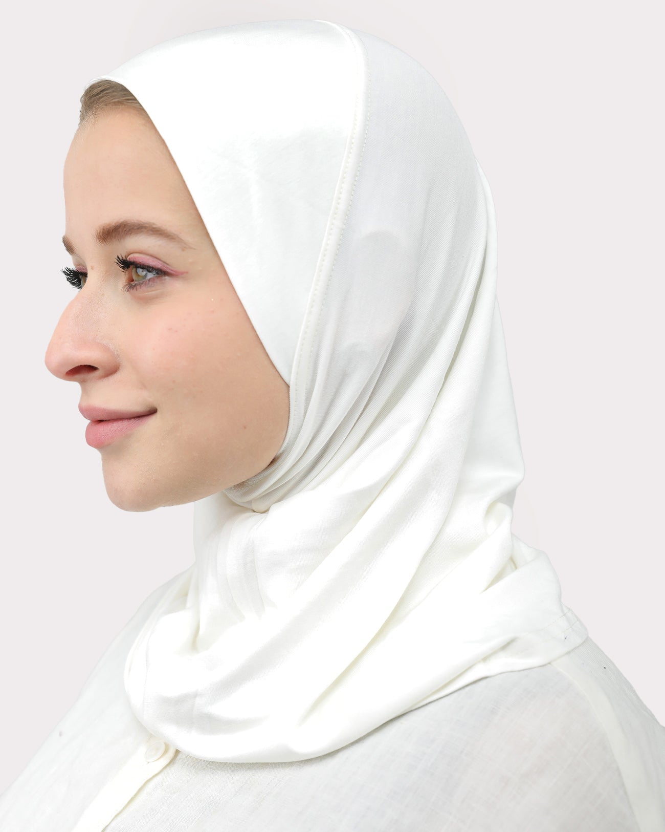 One Piece Bandana Covers Head & Neck | Talbeesa | Off-White
