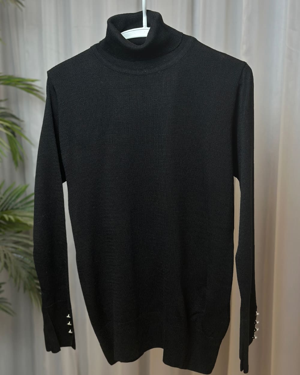 High Neck light pullover