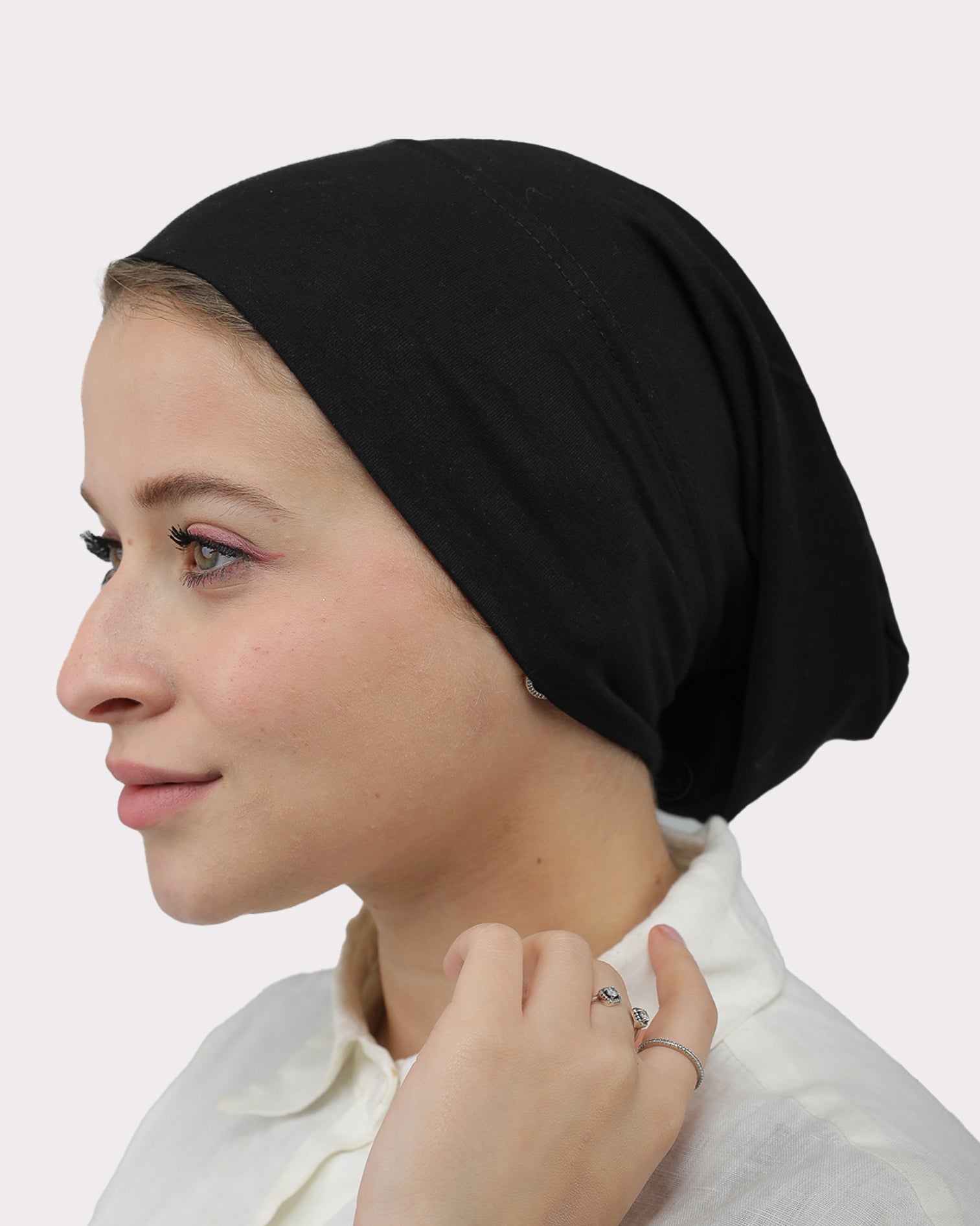 Closed End Syrian Bandana | Black